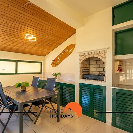 #257 Sun & Sea By Holidays